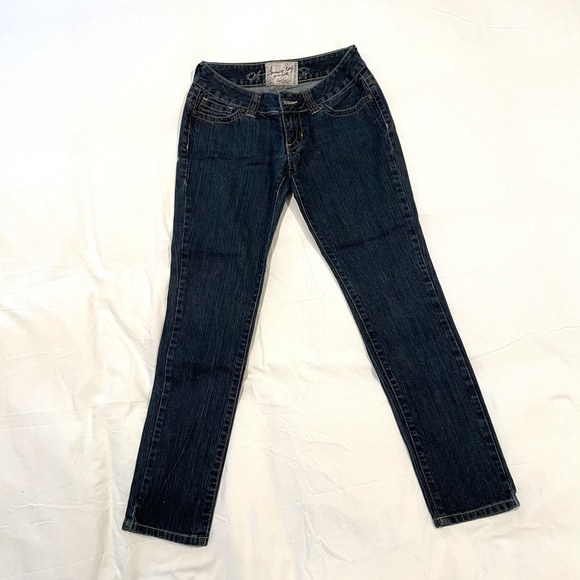 American Rag dark wash skinny jeans - Picture 1 of 6